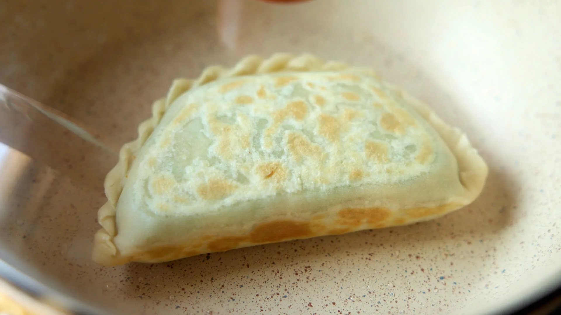 🥟 韭菜盒子 2022-05-04